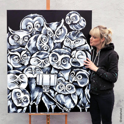 Stine Hvid Owl selfie acrylic painting