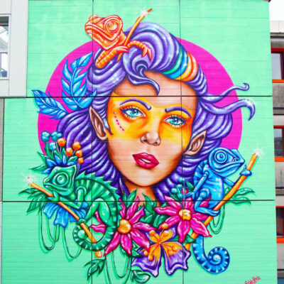 stine-hvid-Brøndby-mural-streetart-graffiti-wall